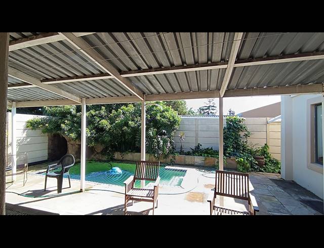 4 BEDROOM FREEHOLD SOLD IN TABLE VIEW